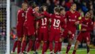 سقوط نابولي وتوهج محمد صلاح.. 8 مشاهد استثنائية من ليلة دوري أبطال أوروبا