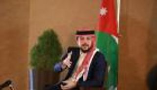 ولي عهد الأردن يدعو لشبكات تعاون اقتصادية عربية فعالة