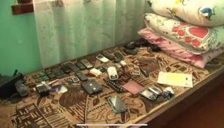 بعض متعلقات المجموعة الإيرانية المعلن اعتقالها في أذربيجان