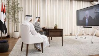 جانب من الاتصال المرئي بين الشيخ محمد بن زايد والرئيس الأمريكي جو بايدن