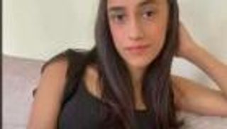 "هيدي دلوعة البيت".. مصرع تلميذة في انهيار سقف مدرسة بلبنان