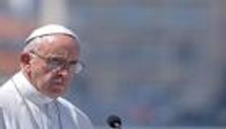 في زيارة تاريخية.. البابا فرنسيس يتوجه إلى المنامة للمشاركة في "ملتقى البحرين"