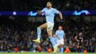 بهدف كسر النحس.. ماذا قدم رياض محرز أمام إشبيلية في دوري أبطال أوروبا؟