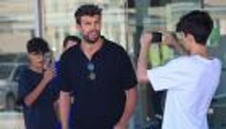 3 عوامل.. لماذا يعد بيكيه رئيسا مثاليا لبرشلونة؟