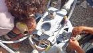 إسقاط مُسيرة حوثية بمأرب.. والمليشيات تفجر طريقا بتعز