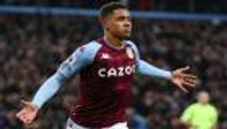 حقق رقمًا تاريخيًا.. من هو جاكوب رامزي رجل مباراة أستون فيلا ومانشستر يونايتد؟