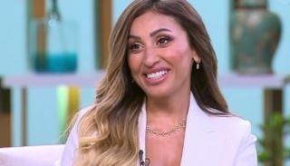 الفنانة دينا الشربيني