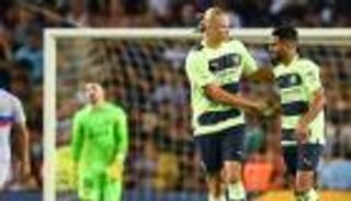 مان سيتي ضد فولهام.. هالاند يفجر سخرية الجماهير من رياض محرز