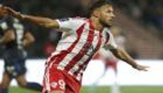 "كائن فضائي".. يوسف بلايلي يثير الإعجاب في الدوري الفرنسي