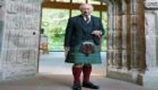 مخطط "الجرم السماوي الذهبي".. عطلة رسمية في بريطانيا لتتويج تشارلز