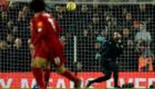 بكلمة واحدة.. أليسون يكشف سر هدايا محمد صلاح في ليفربول