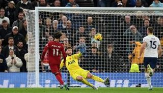 محمد صلاح نجم ليفربول ضد توتنهام