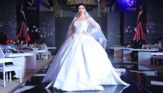 فساتين الزفاف في أسبوع الموضة الأردني - أرشيفية