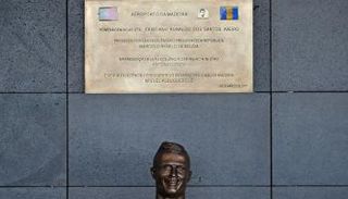 تمثال كريستيانو رونالدو