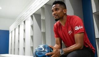 صامويل إيتو أسطورة منتخب الكاميرون