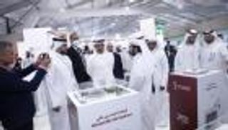 عبدالله بن زايد يتفقد جناح قطر في COP 27: المونديال نجاح للجميع