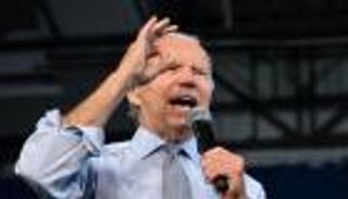 "فرصتكم للدفاع عن الديمقراطية".. بايدن يستجدي الأمريكيين للانتخابات