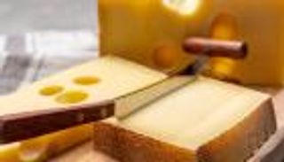 سويسرا أفضل الدول المصنعة للجبن لعام 2022