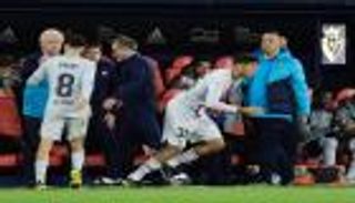 في أول ظهور.. المغربي شادي رياض يزين ليلة برشلونة التاريخية