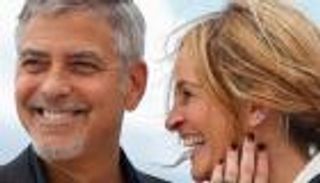 أسرار جوليا روبرتس.. من علاقتها بمارتن لوثر كينج إلى قُبلة جورج كلوني