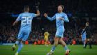 أن تلعب مثل ألميرون.. هل أطلق زميل محرز شرارة توهج نجم نيوكاسل؟