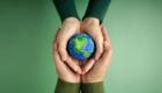 "العملة الكربونية".. حل لأزمة المناخ بدأ من رواية خيال علمي (فيديو)