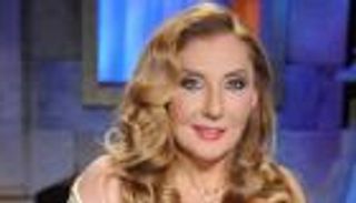 نادية الجندي في الرياض.. تكريم وإطلالة مثيرة