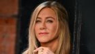 جينيفر أنيستون تصدم جمهورها بصور عارية وتفاصيل خاصة