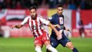 بـ"لمسة فوتوشوب".. أجاكسيو يكافئ يوسف بلايلي (صورة)