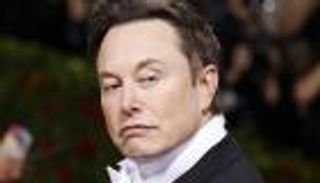 إيلون ماسك يواصل "تكدير" موظفي تويتر.. بماذا أبلغهم في أول رسالة؟