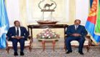 الرئيس الصومالي إلى إريتريا وعينه على الـ5 آلاف جندي