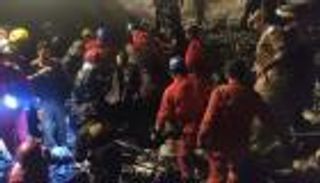 انتشال 3 جثث من تحت ركام مبنى الوزيرية في بغداد