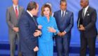 بيلوسي للسيسي: مصر ركيزة للاستقرار في الشرق الأوسط