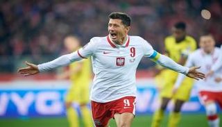 روبرت ليفاندوفسكي قائد منتخب بولندا