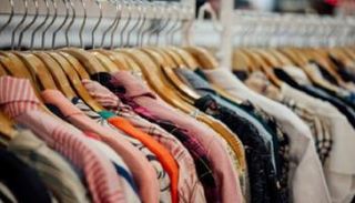 صناعة الموضة - أرشيفية