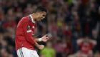 مان يونايتد ضد أستون فيلا.. المرض يغزو جسد رونالدو قبل كأس العالم 2022
