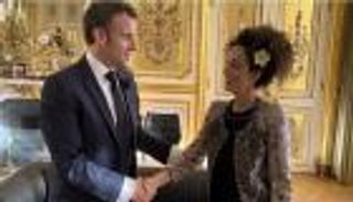 صرخة الإليزيه.. "مسيح" تحمل غضب الإيرانيات لماكرون