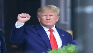 الرئيس الأمريكي السابق دونالد ترامب