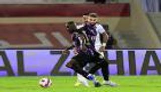 ترتيب الدوري الإماراتي.. العين يحرم الشارقة من الصدارة بريمونتادا +90