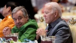 بايدن خلال مشاركته في قمة الآسيان 