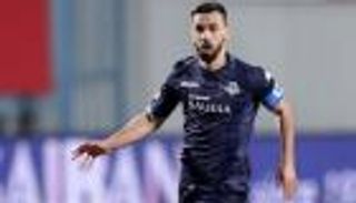 "حاولوا تدميري".. عبدالله السعيد يفتح النار على الأهلي المصري