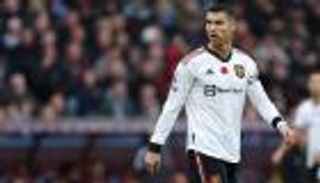 "فوضى مرعبة".. ماذا قالت صحف إنجلترا عن تصريحات "الجبان" رونالدو؟