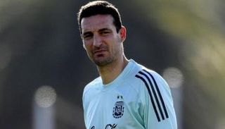 ليونيل سكالوني مدرب منتخب الأرجنتين