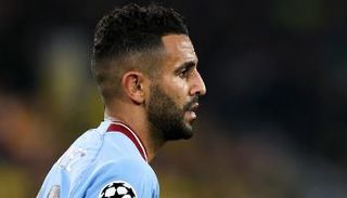 رياض محرز نجم فريق مانشستر سيتي