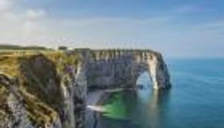 وجهات سياحة تجنب السفر إليها.. زحام وتغيرات مناخ