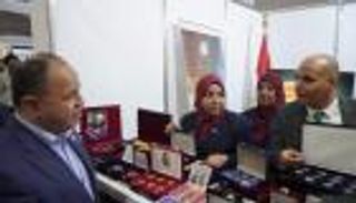 بأنامل من ذهب.. "ذاكرة مصر" تبهر وفود قمة COP27