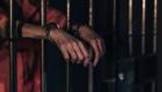 حكم رادع.. السجن بقية العمر لتونسي اغتصب فتاة قاصرا