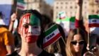 كندا تعاقب جميع المسؤولين الإيرانيين بـ"سلاح دبلوماسي"