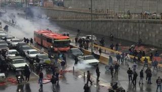 احتجاجات سابقة في إيران - أرشيفية