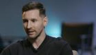 "كنت فتاة".. ميسي يكشف كواليس مفاجئة عن أيامه الأولى